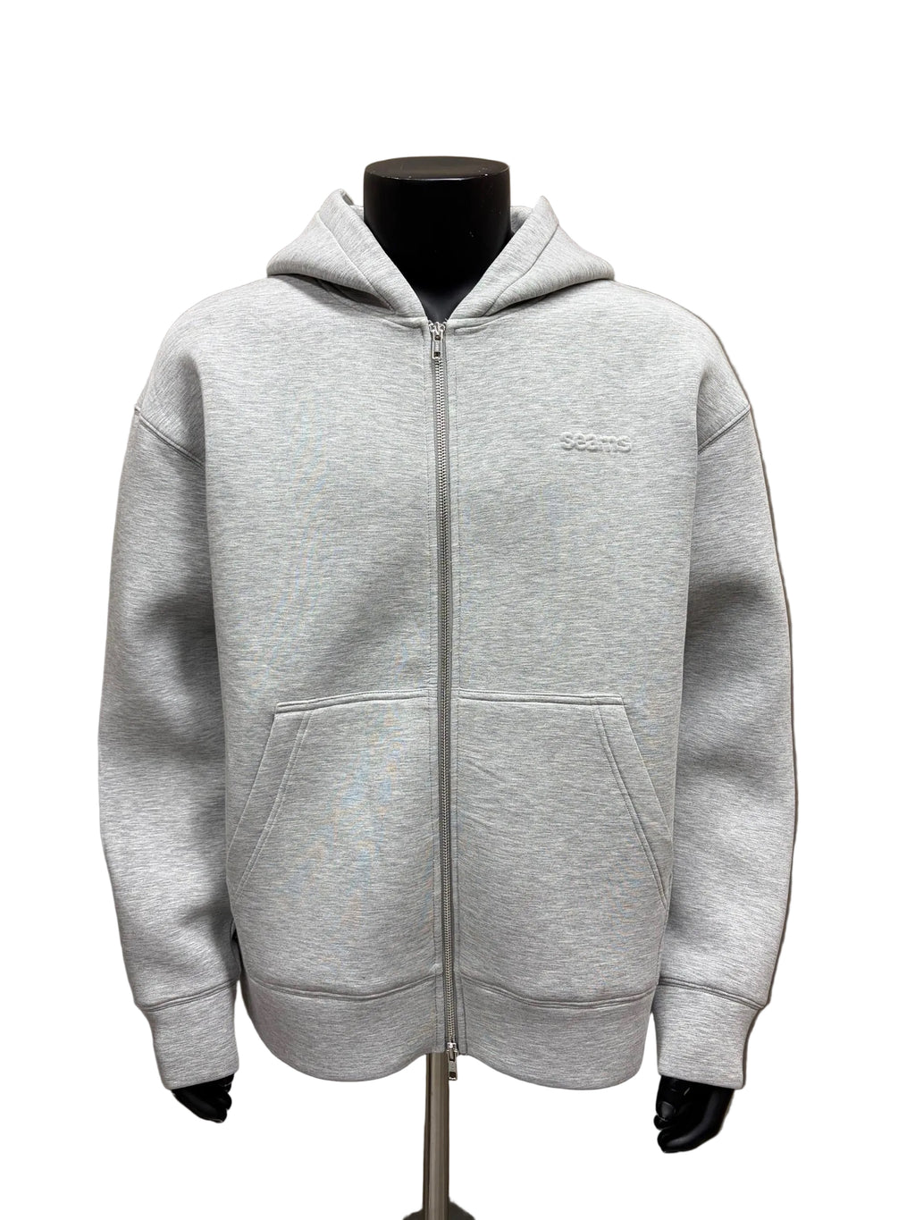Seams Signature Scuba